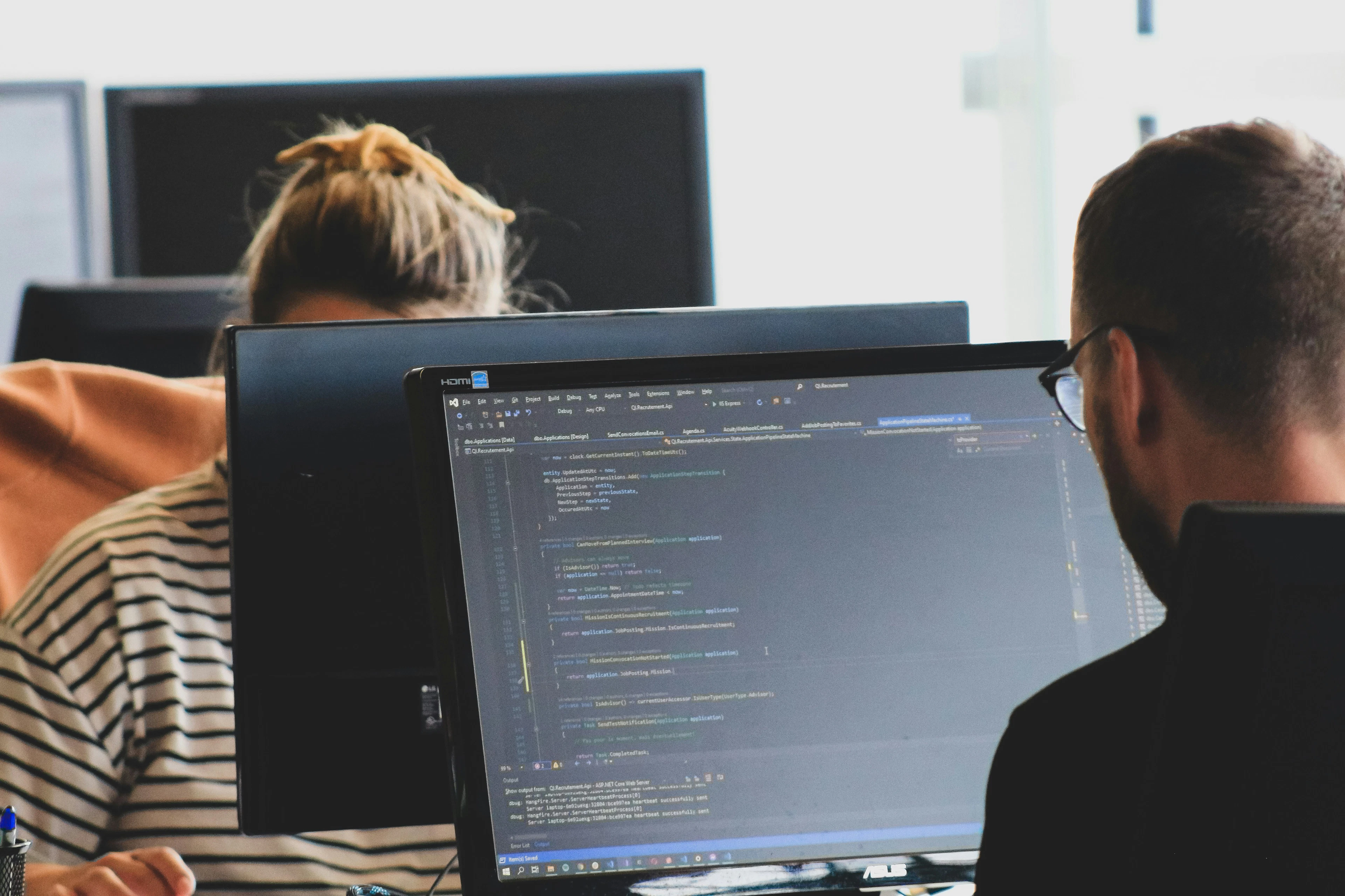 CrewAI vs. AutoGen: Comparing AI agent frameworks